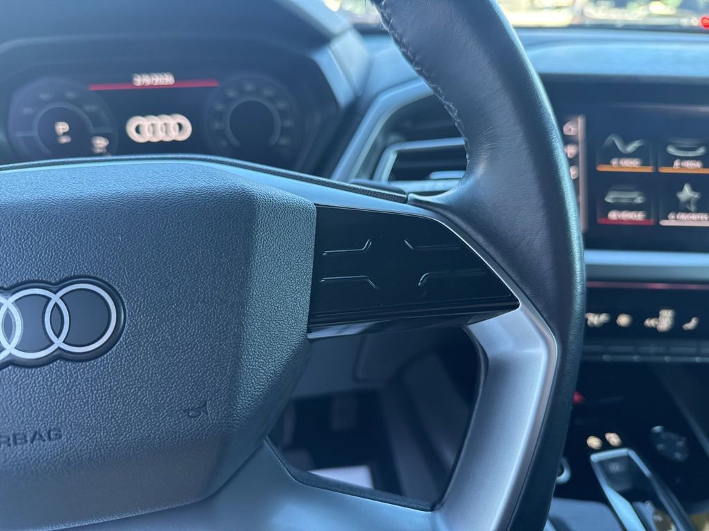 Used 2022 Audi Q4 e-tron Premium Plus image 11