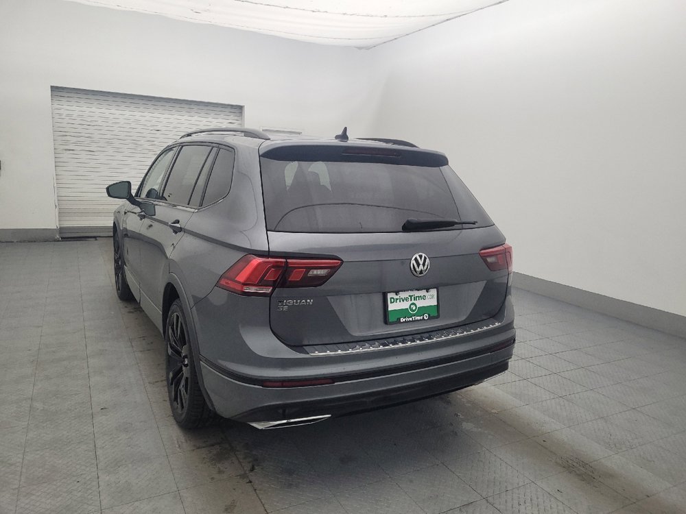 Used 2021 Volkswagen Tiguan SE R-Line FWD image 5