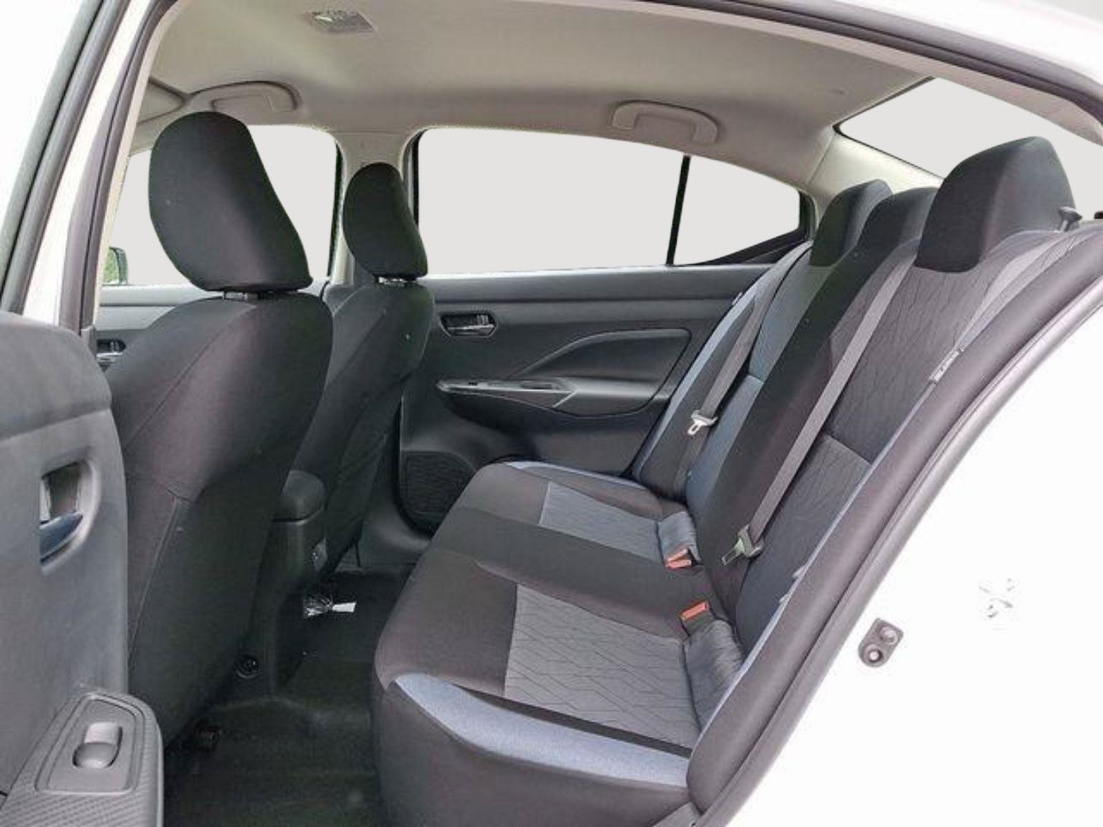 New 2025 Nissan Versa SV w/ Trunk Package FWD image 6