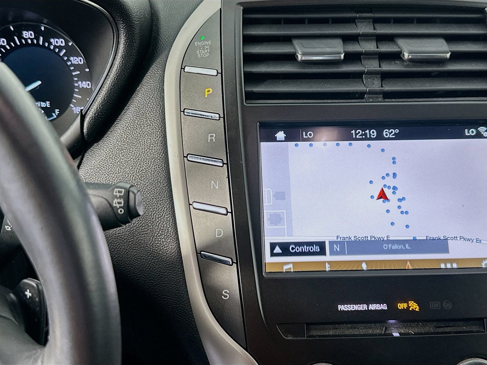 Used 2019 Lincoln MKC Reserve w/ MKC Climate Package AWD/4WD image 17