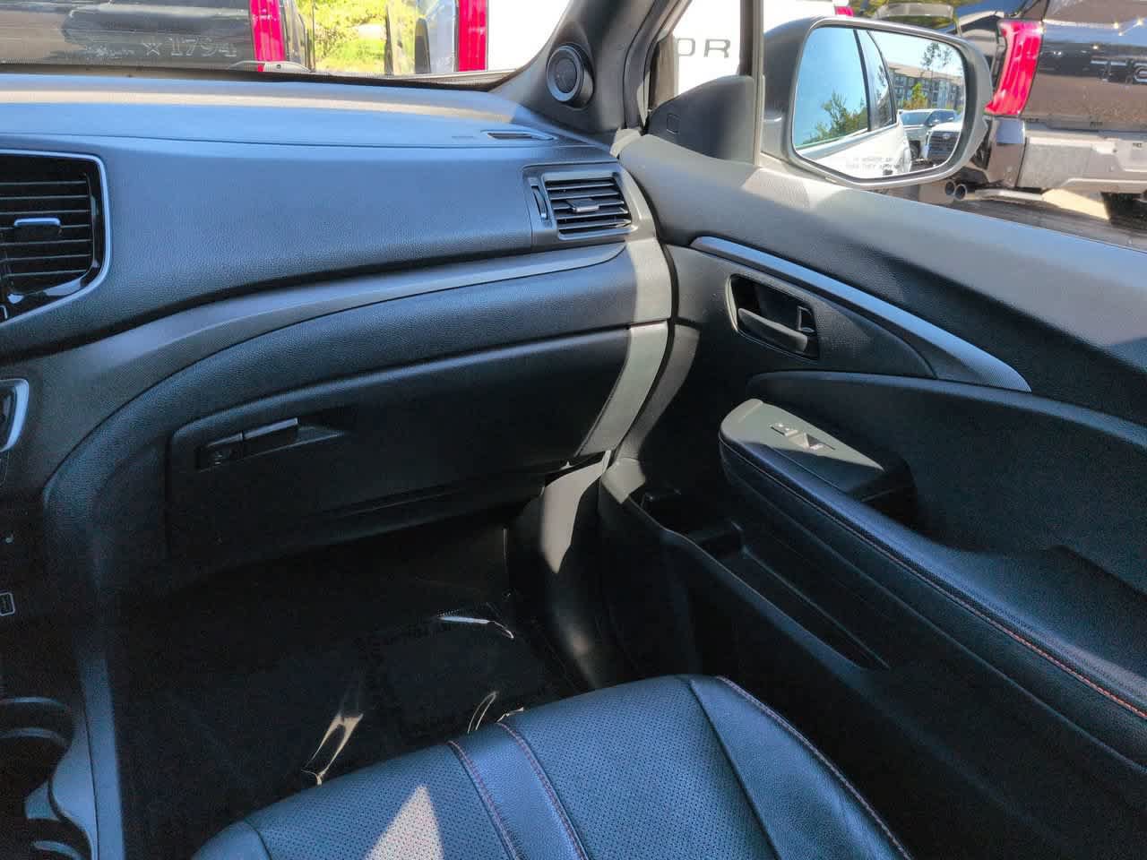 Used 2022 Honda Pilot TrailSport image 17