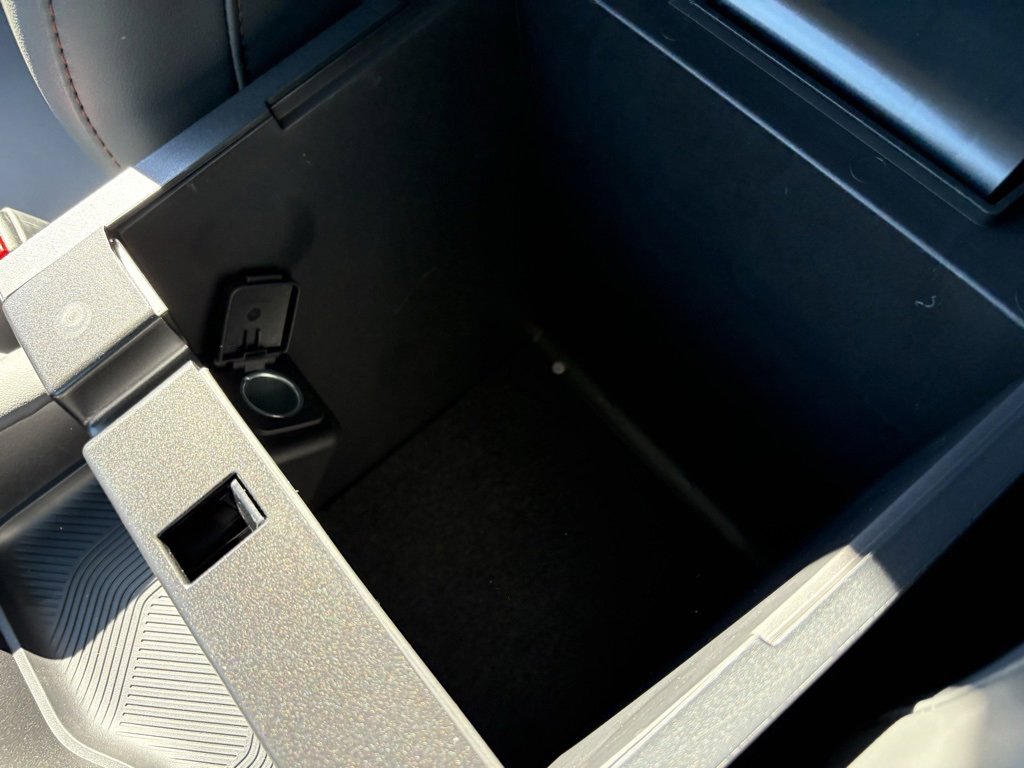 New 2026 Ford Explorer Active w/ Active Comfort Package image 44