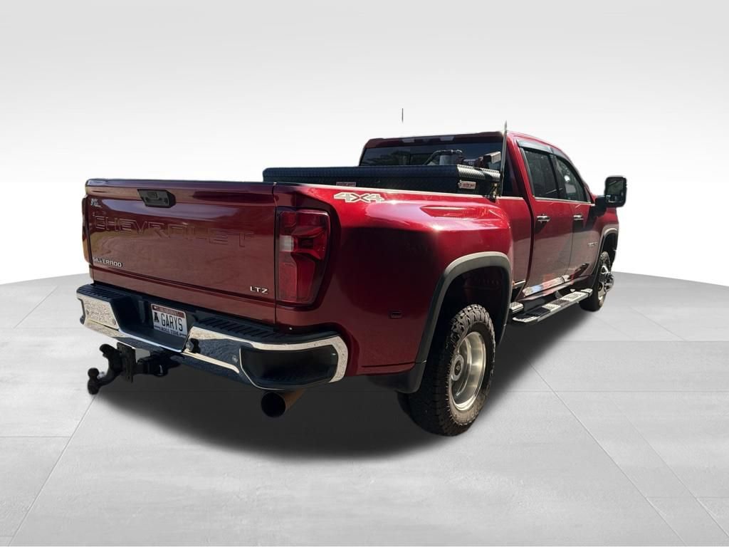 Used 2022 Chevrolet Silverado 3500 LTZ w/ LTZ Plus Package AWD/4WD image 4