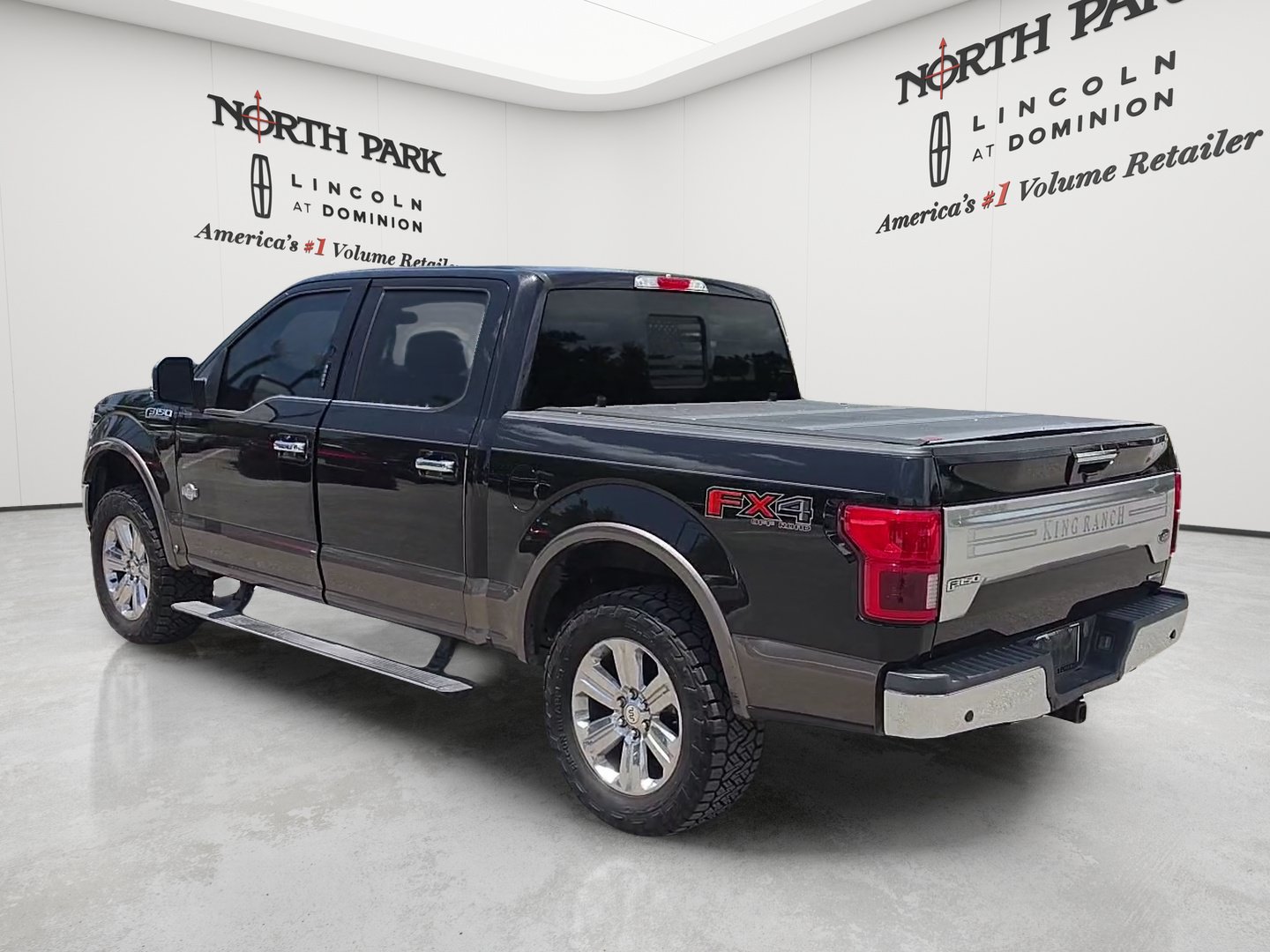 Used 2019 Ford F150 King Ranch w/ Equipment Group 601A Luxury AWD/4WD image 3