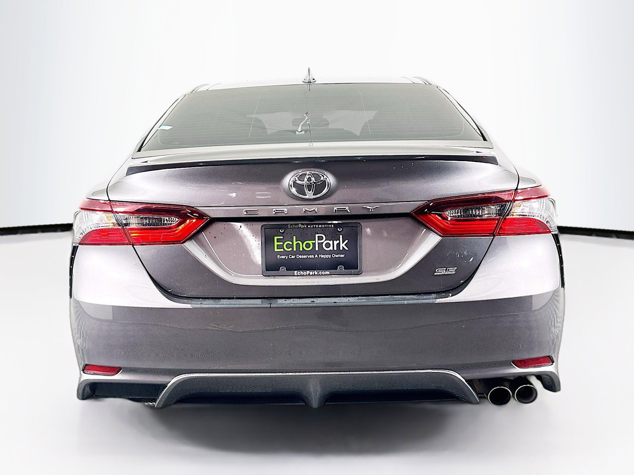 Used 2023 Toyota Camry SE image 7