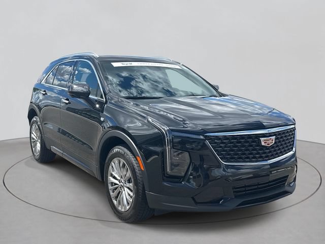 Certified 2025 Cadillac XT4 Premium Luxury AWD/4WD image 32