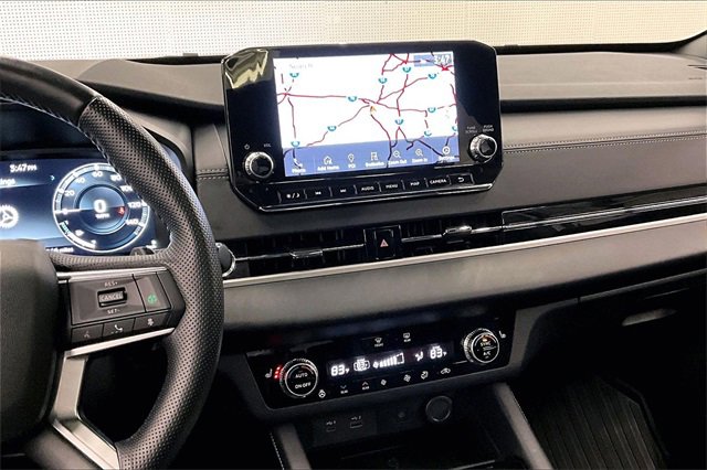 Used 2024 Mitsubishi Outlander SEL Black Edition image 6