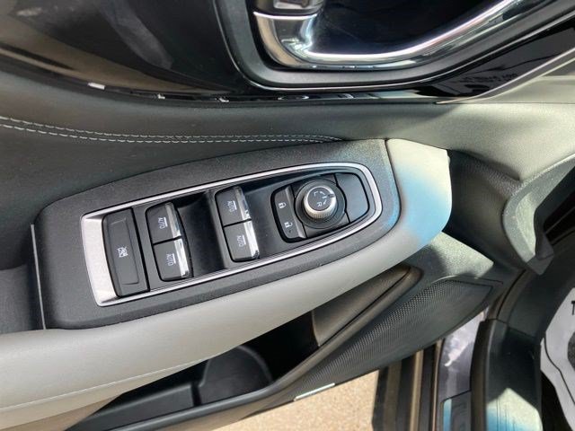 Used 2022 Subaru Outback Limited AWD/4WD image 11