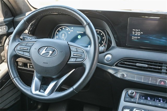 Certified 2022 Hyundai Palisade Calligraphy w/ Winter Package image 17