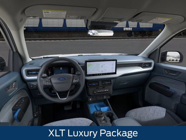 New 2025 Ford Maverick XLT image 10