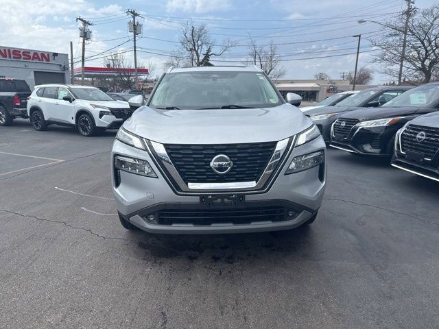 Used 2021 Nissan Rogue SL w/ Premium Package image 7