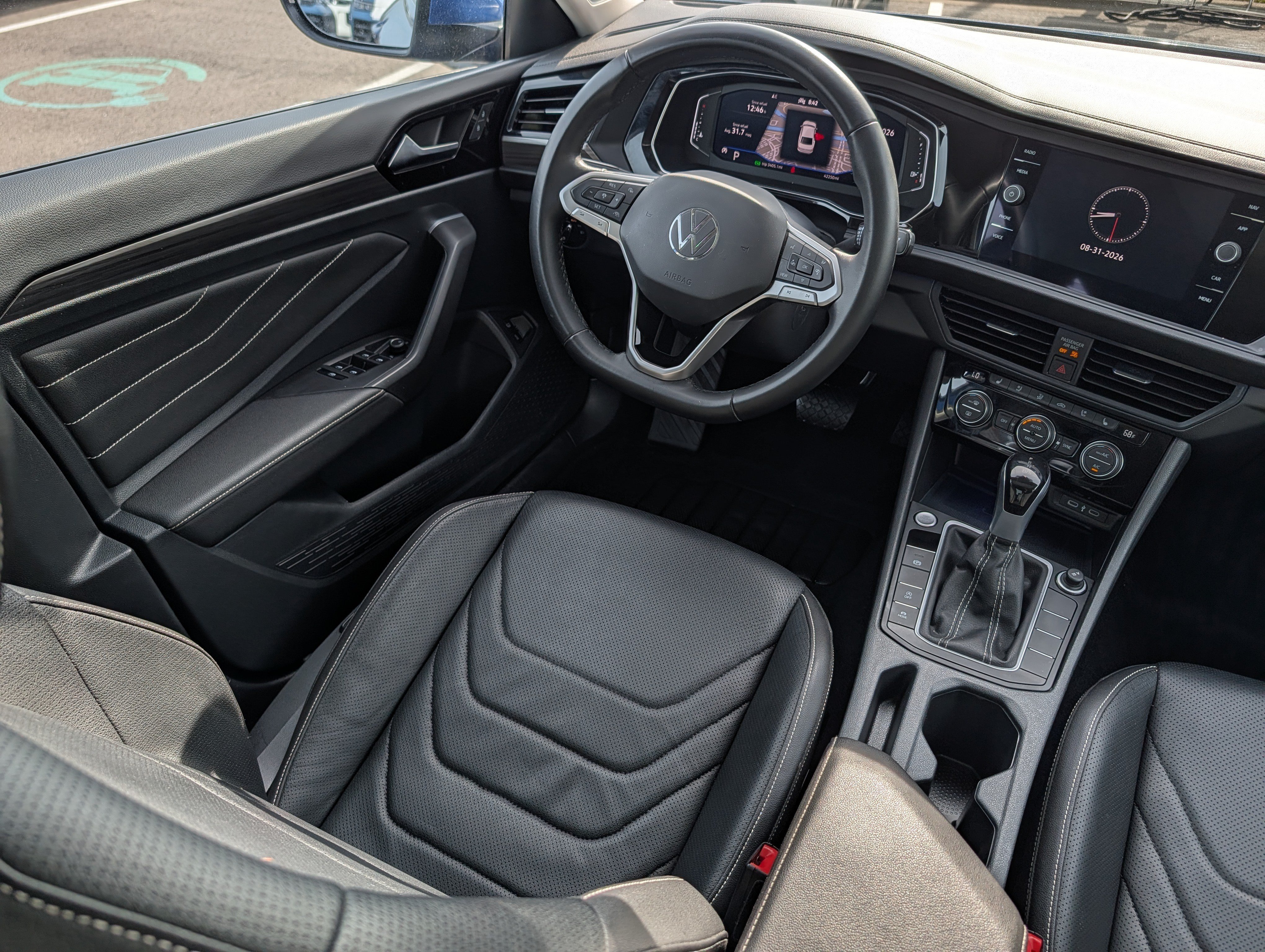 Certified 2024 Volkswagen Jetta SEL FWD image 9