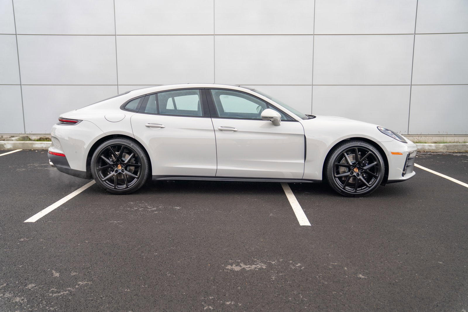 New 2026 Porsche Panamera 4 AWD/4WD image 8