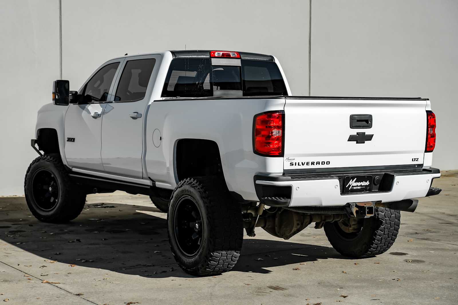 Used 2016 Chevrolet Silverado 3500 LTZ w/ Duramax Plus Package image 11