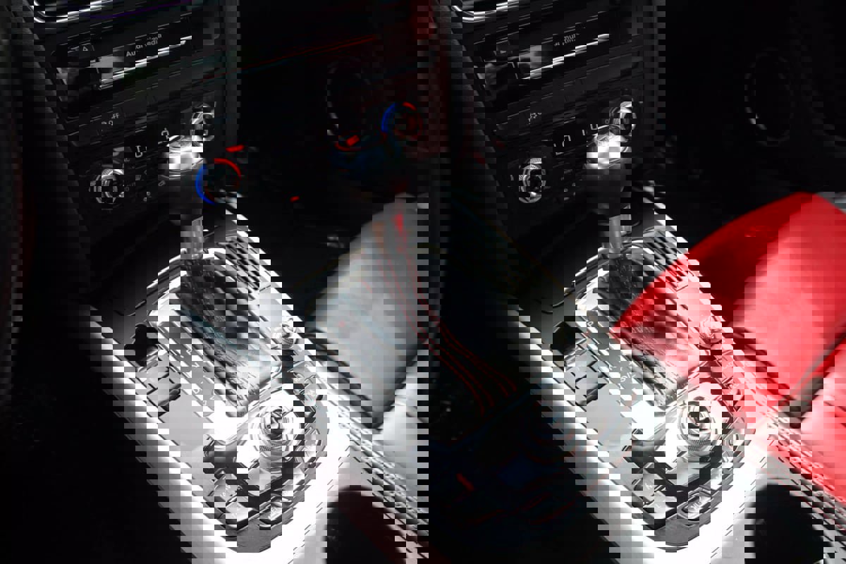 Used 2013 Audi S4 Premium Plus w/ Audi MMI Navigation Plus image 32