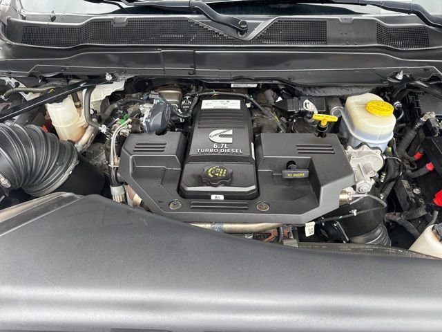 Used 2024 RAM 3500 Limited image 9