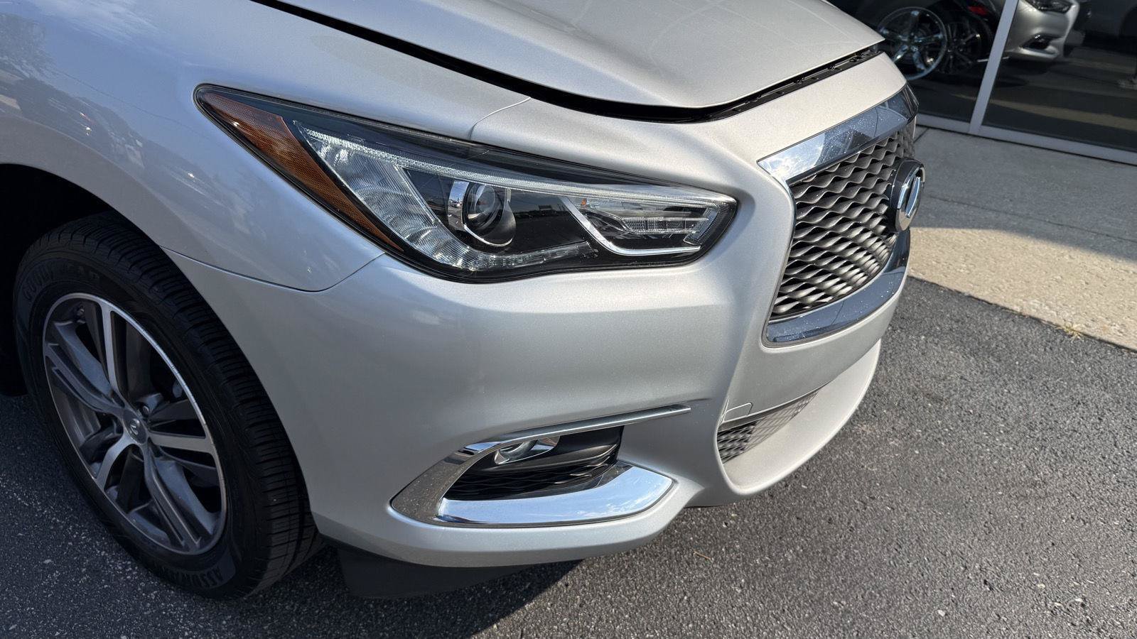Used 2019 INFINITI QX60 Pure AWD/4WD image 21