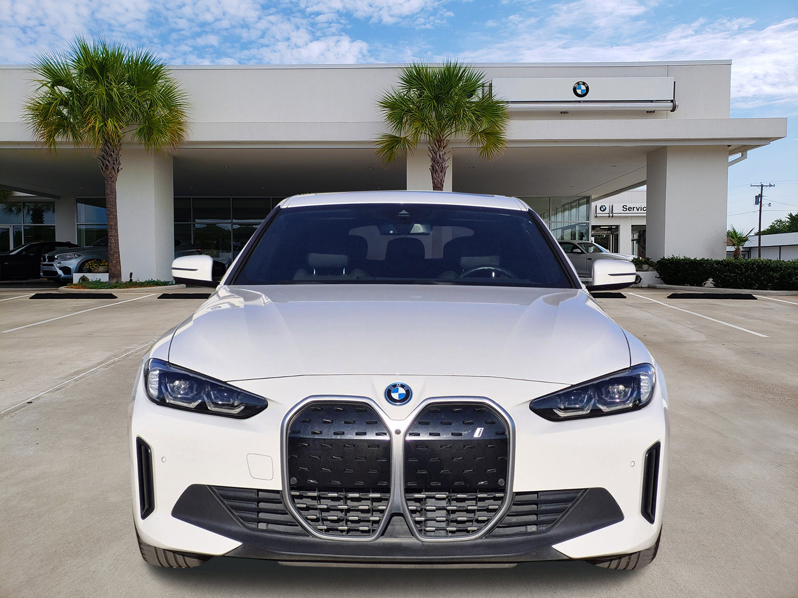 Certified 2023 BMW i4 eDrive35 w/ Premium Package image 2
