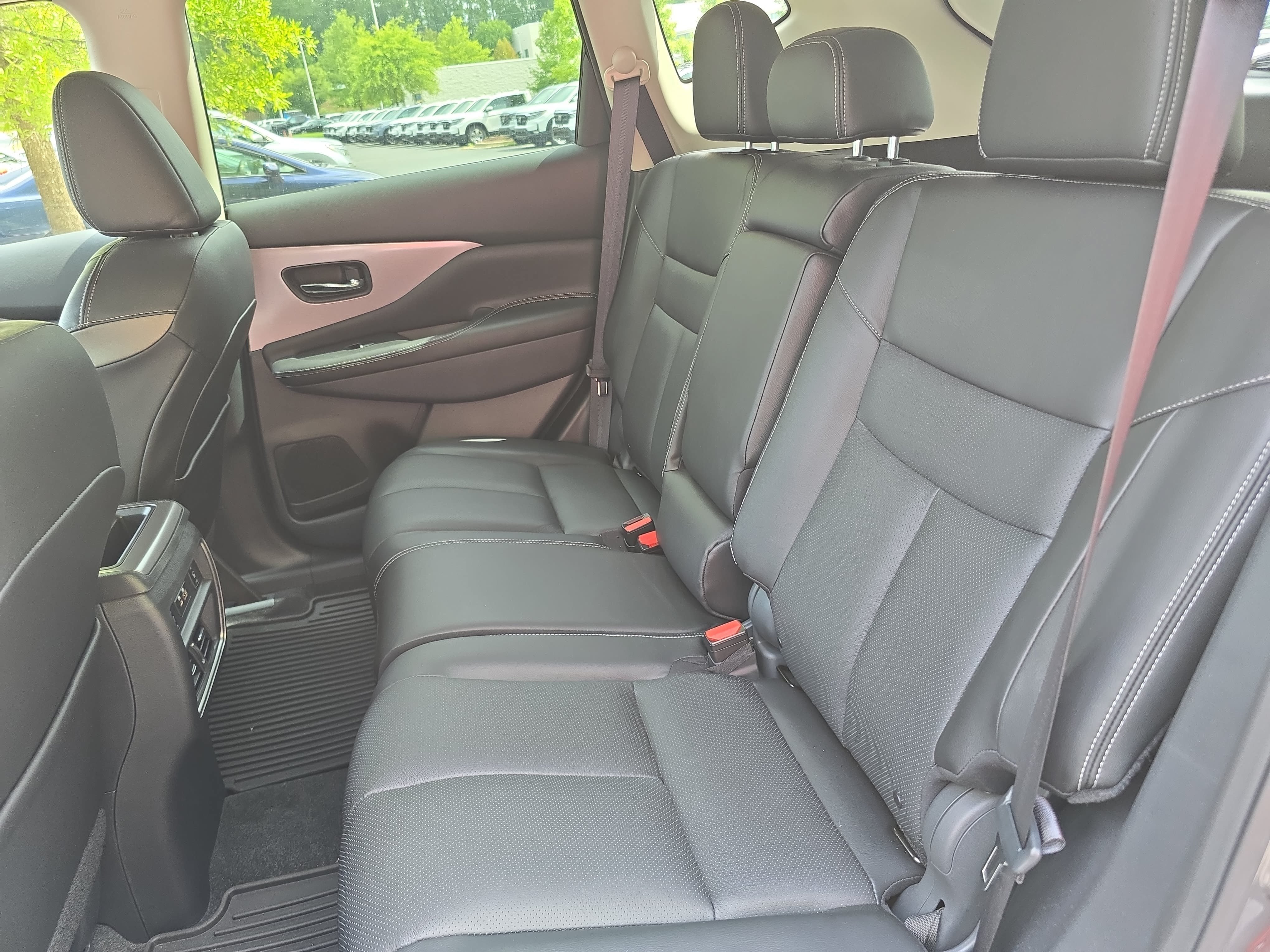 Certified 2024 Nissan Murano SL FWD image 14