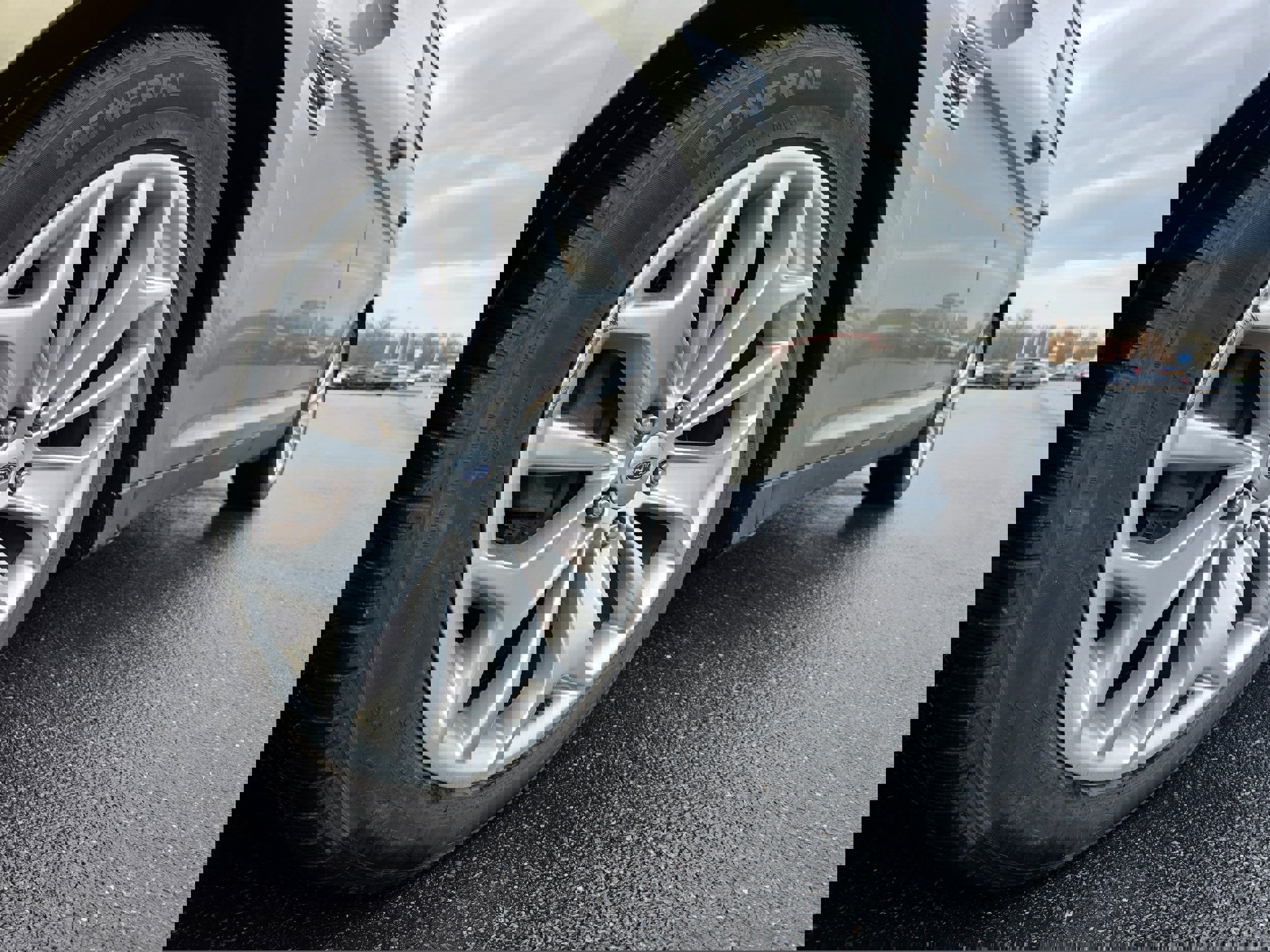 Used 2013 Ford Taurus Limited image 19