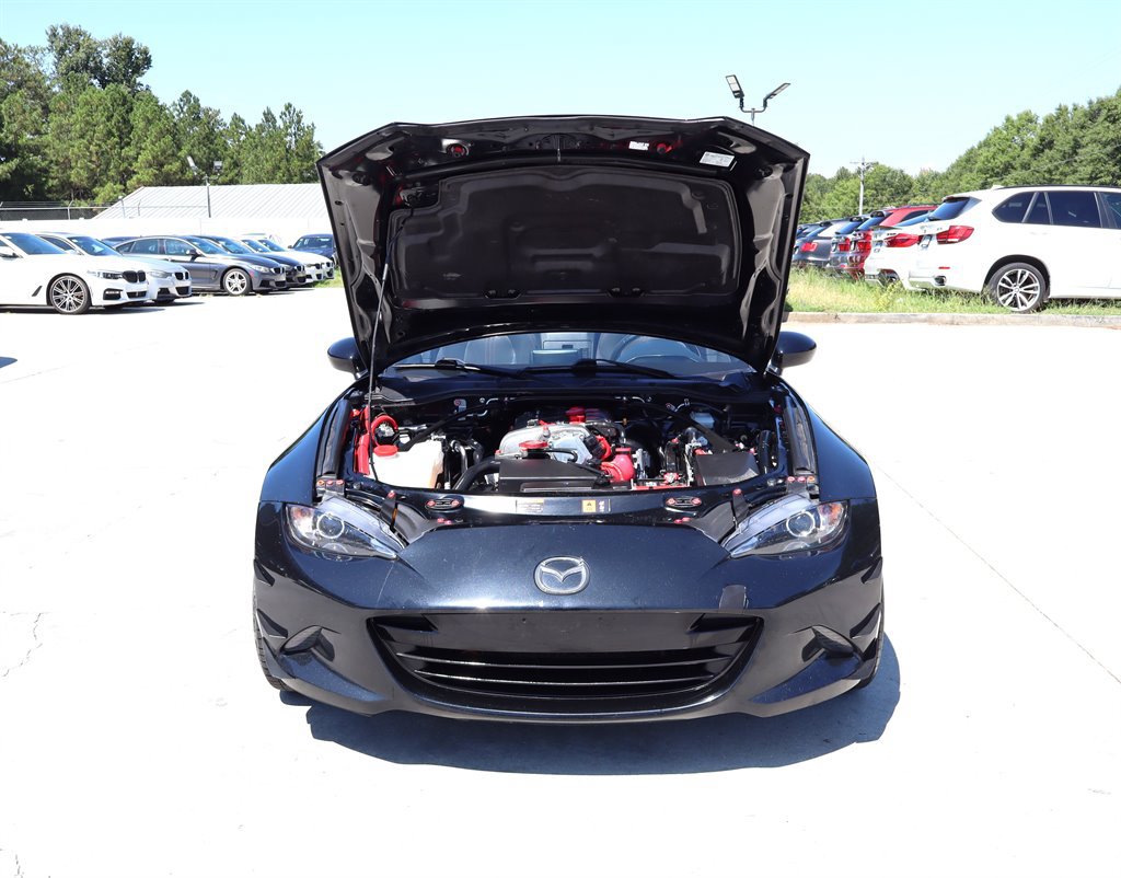 Used 2017 MAZDA MX-5 Miata RF Club RWD image 43