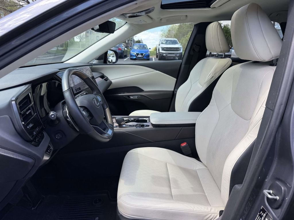 Used 2023 Lexus RX 350 Premium Plus w/ Cold Area Package image 14