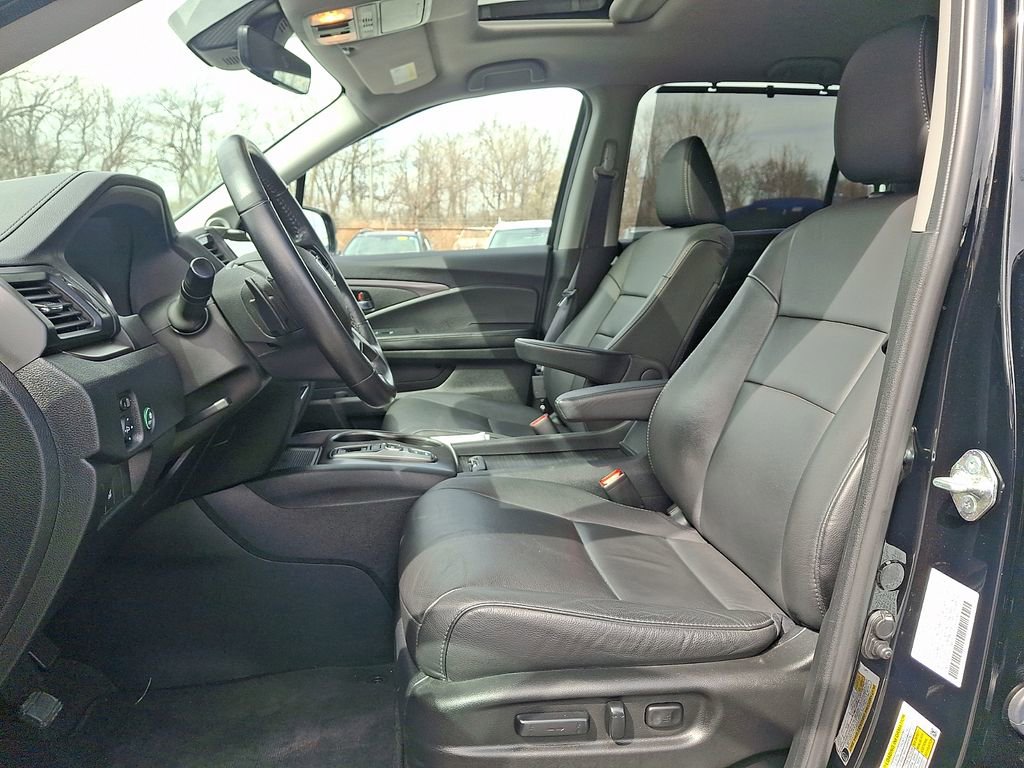 Used 2022 Honda Pilot Special Edition image 16