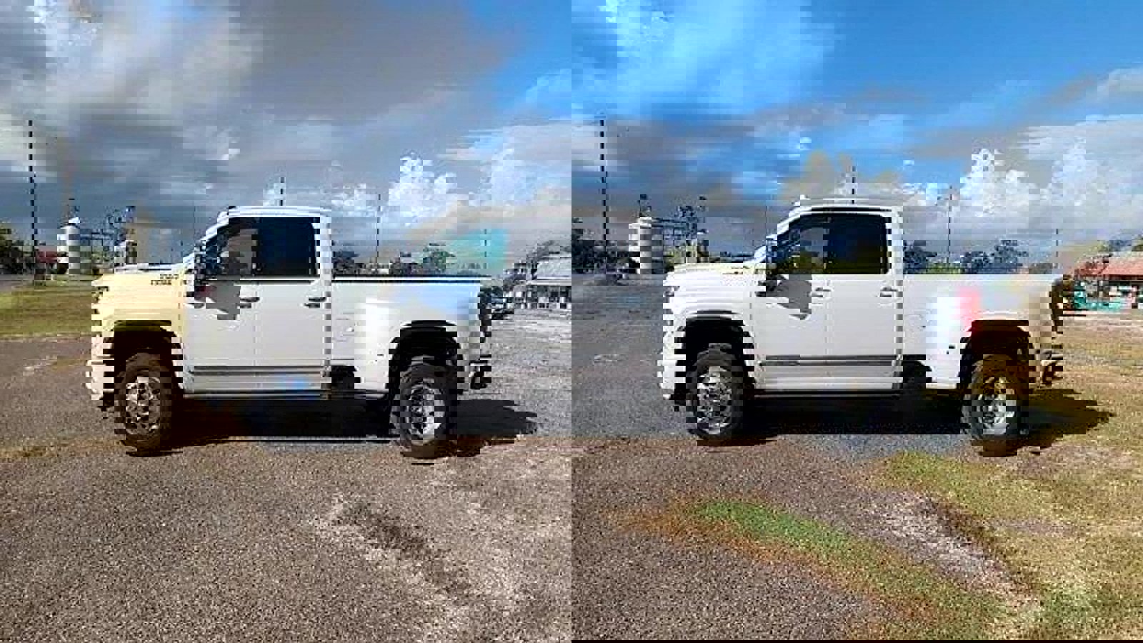 Certified 2024 Chevrolet Silverado 3500 High Country w/ High Country Premium Package AWD/4WD image 5