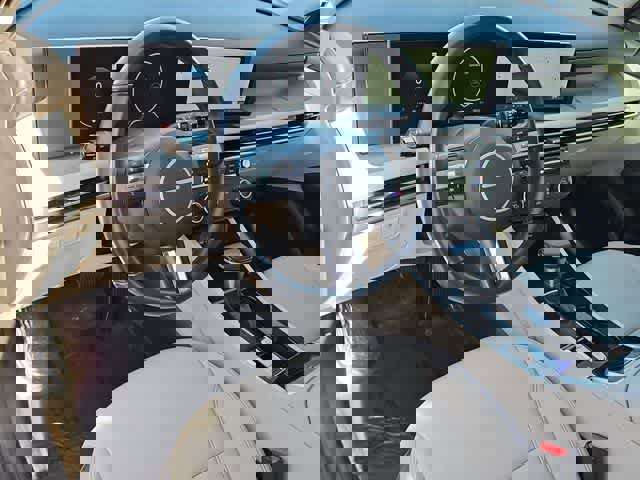 Certified 2025 Hyundai Tucson SEL image 10