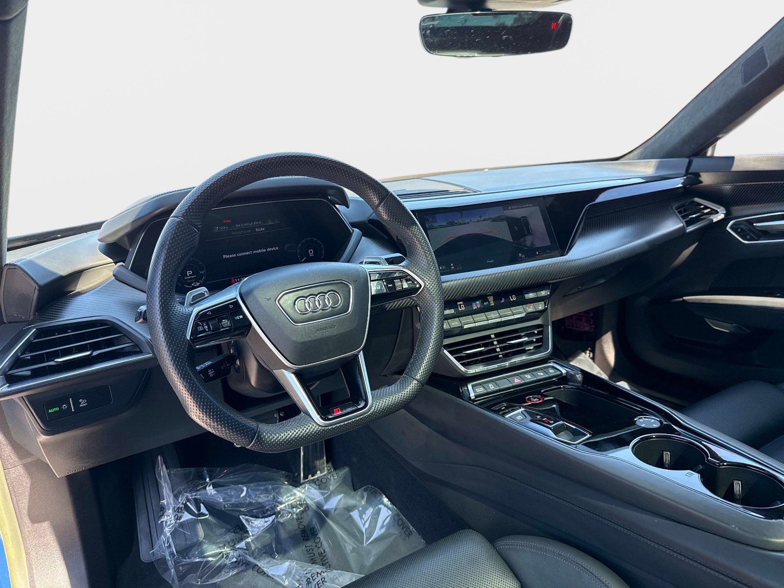 Used 2022 Audi RS e-tron GT w/ Carbon Performance Package image 16