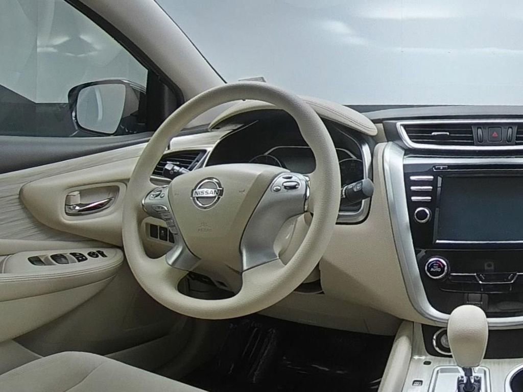 Used 2016 Nissan Murano S w/ Navigation Package image 28