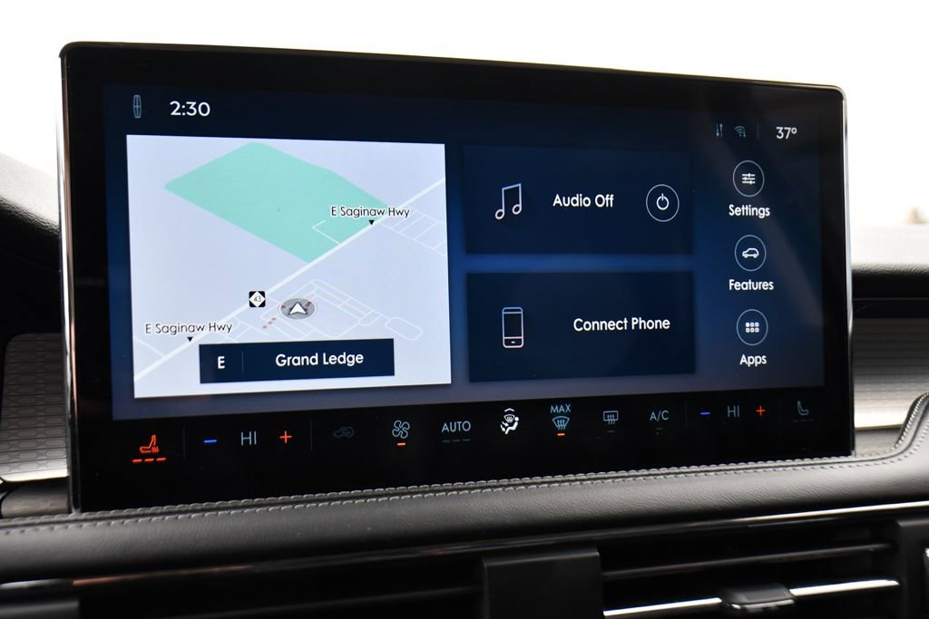Used 2023 Lincoln Corsair AWD image 28