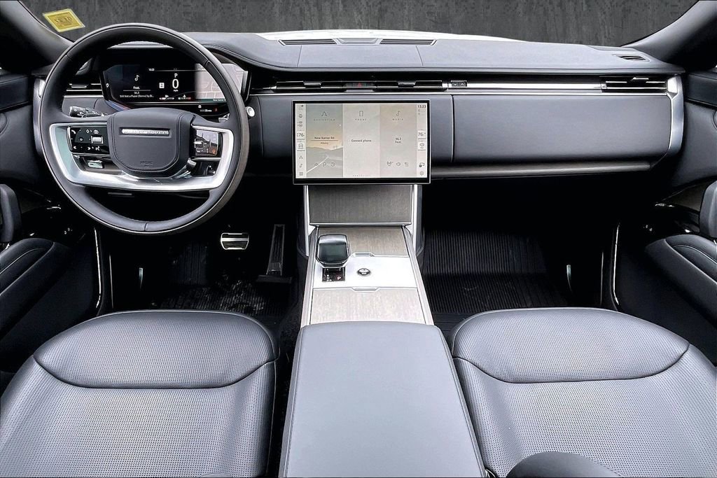 New 2026 Land Rover Range Rover SV image 5