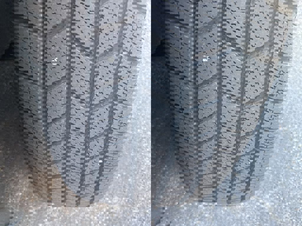 Used 2017 Buick Enclave Premium w/ Experience Buick Package image 3