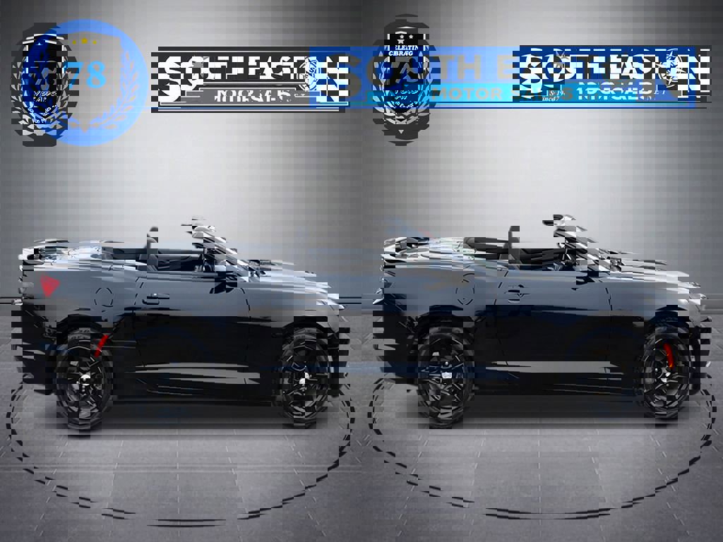 Used 2019 Chevrolet Camaro LT image 15