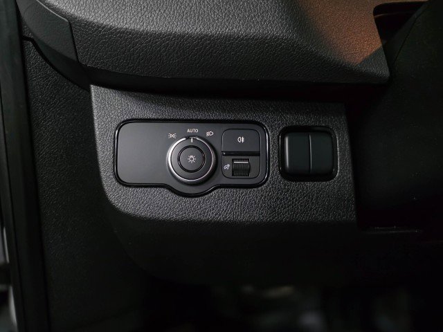 Used 2023 Mercedes-Benz Sprinter 2500 image 24