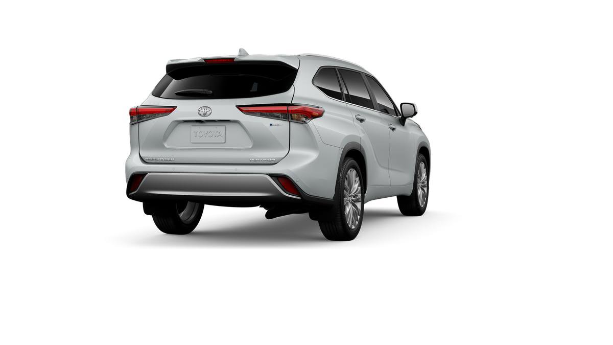 New 2026 Toyota Highlander Platinum image 9