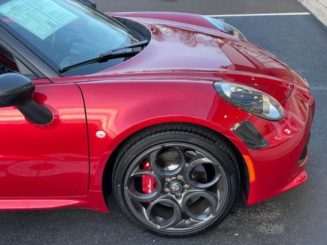 Used 2020 Alfa Romeo 4C Spider image 23