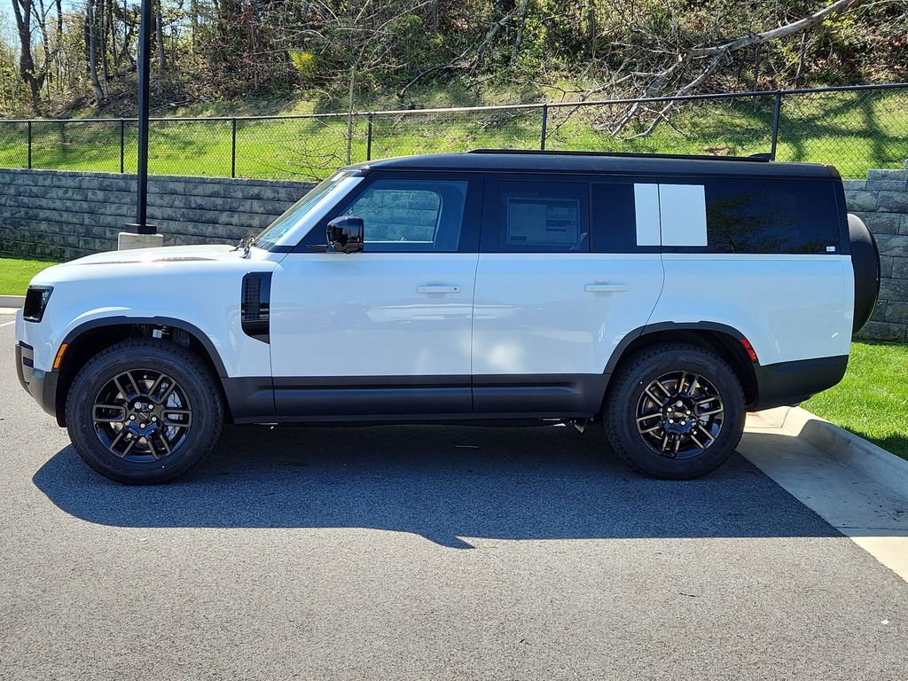 New 2026 Land Rover Defender 130 S image 6