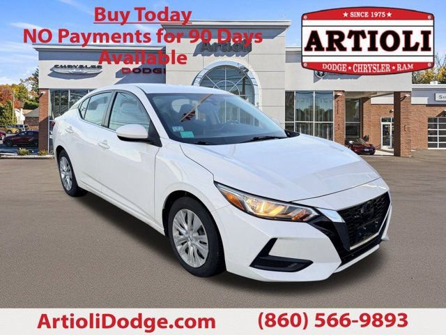 Used 2022 Nissan Sentra S image 1
