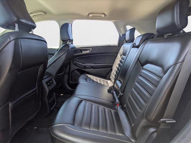 Used 2024 Ford Edge SEL image 17