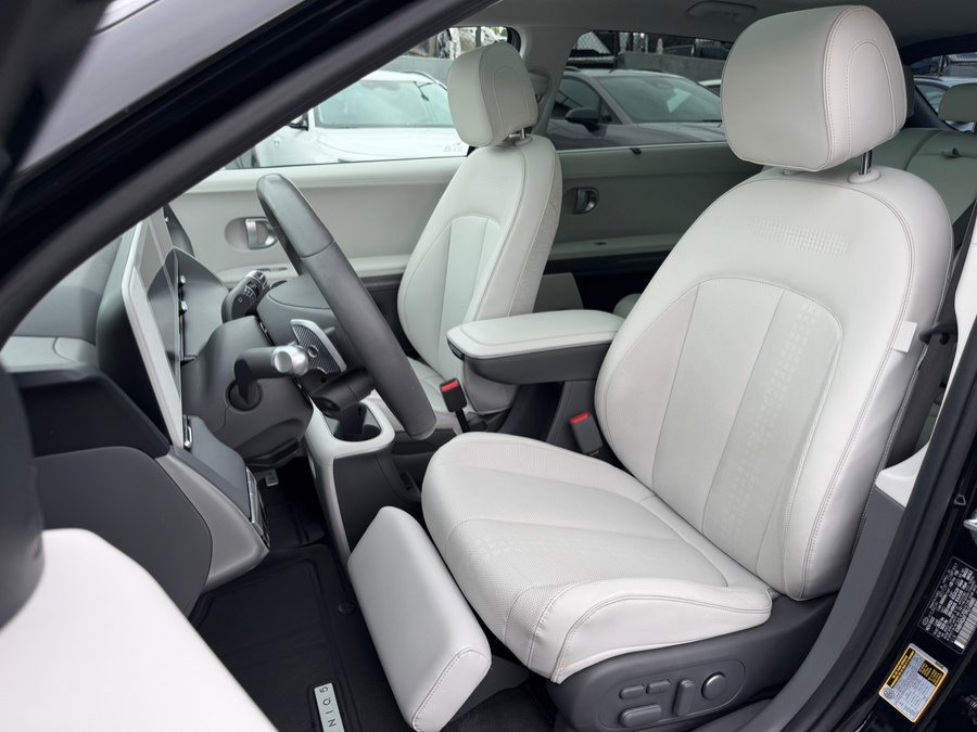 Used 2023 Hyundai Ioniq 5 Limited w/ Cargo Package image 19