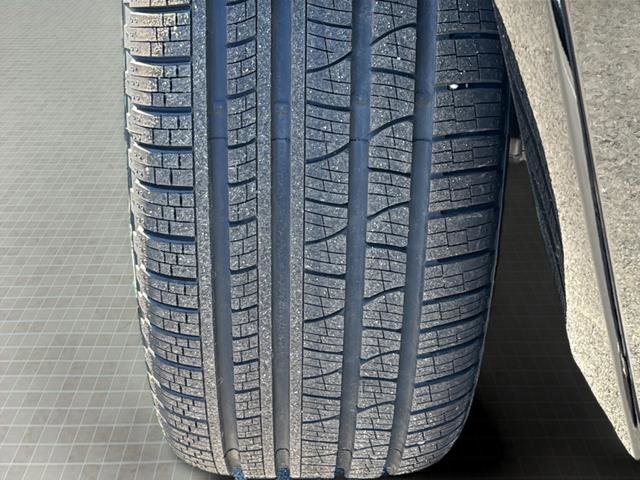 New 2026 Jeep Grand Wagoneer Summit image 11