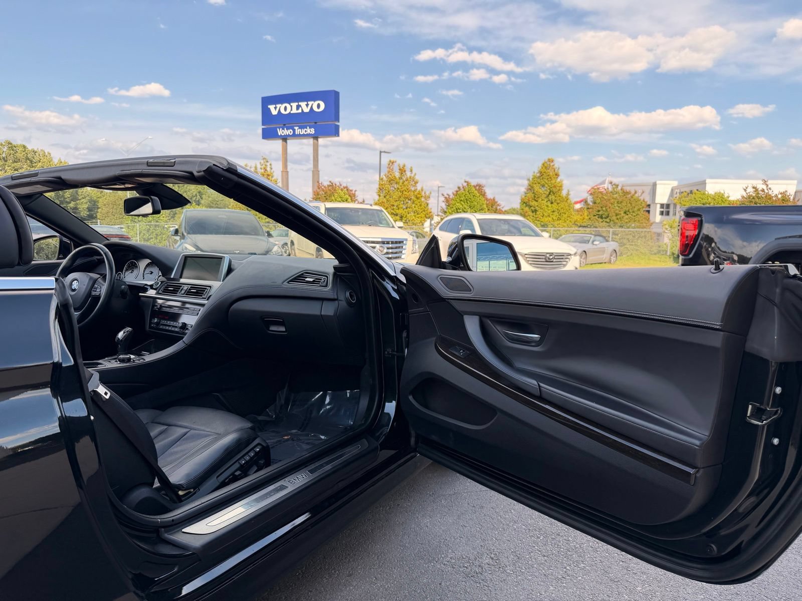 Used 2012 BMW 650i Convertible RWD image 25