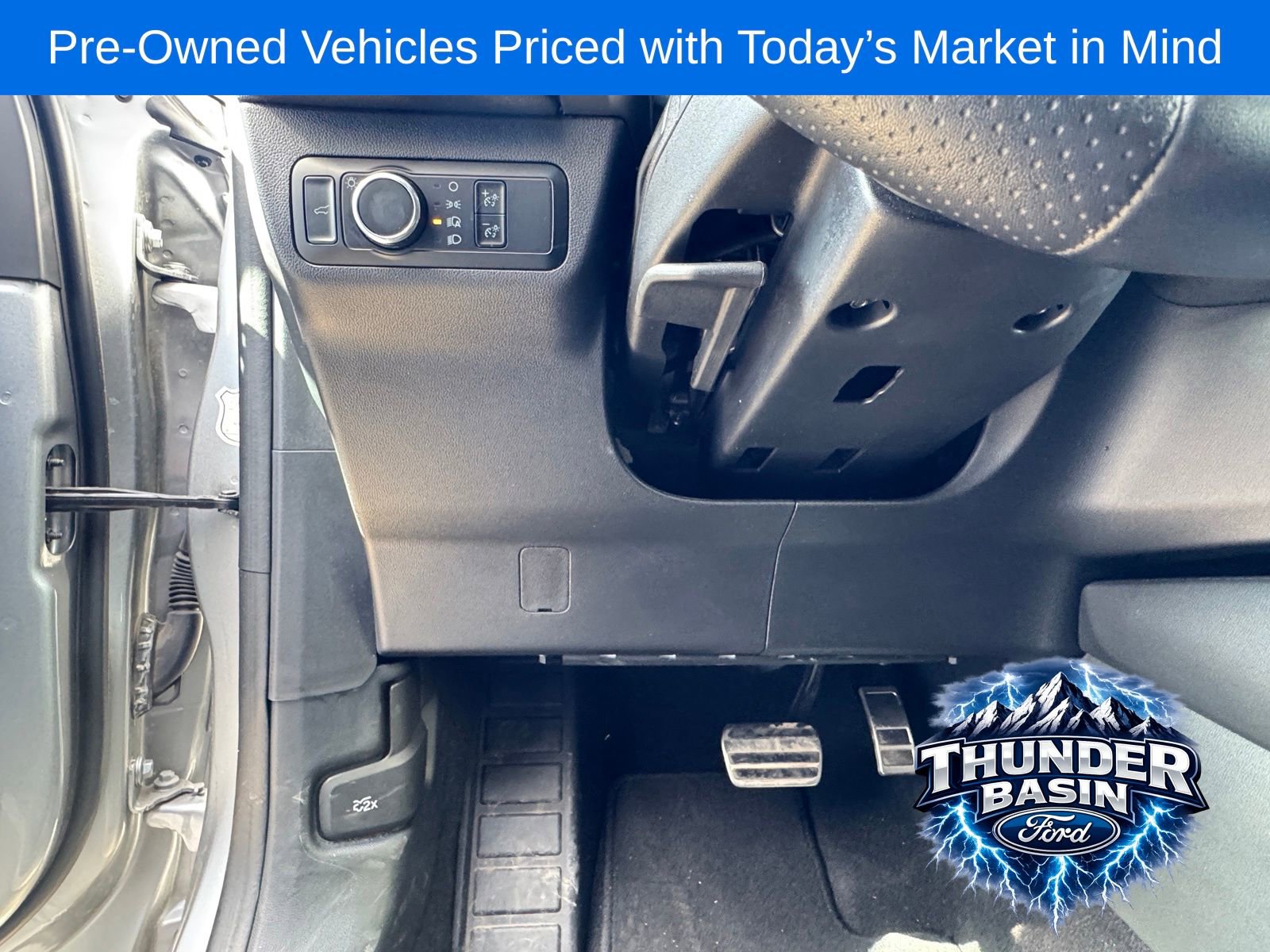 Used 2024 Ford Escape ST-Line image 16