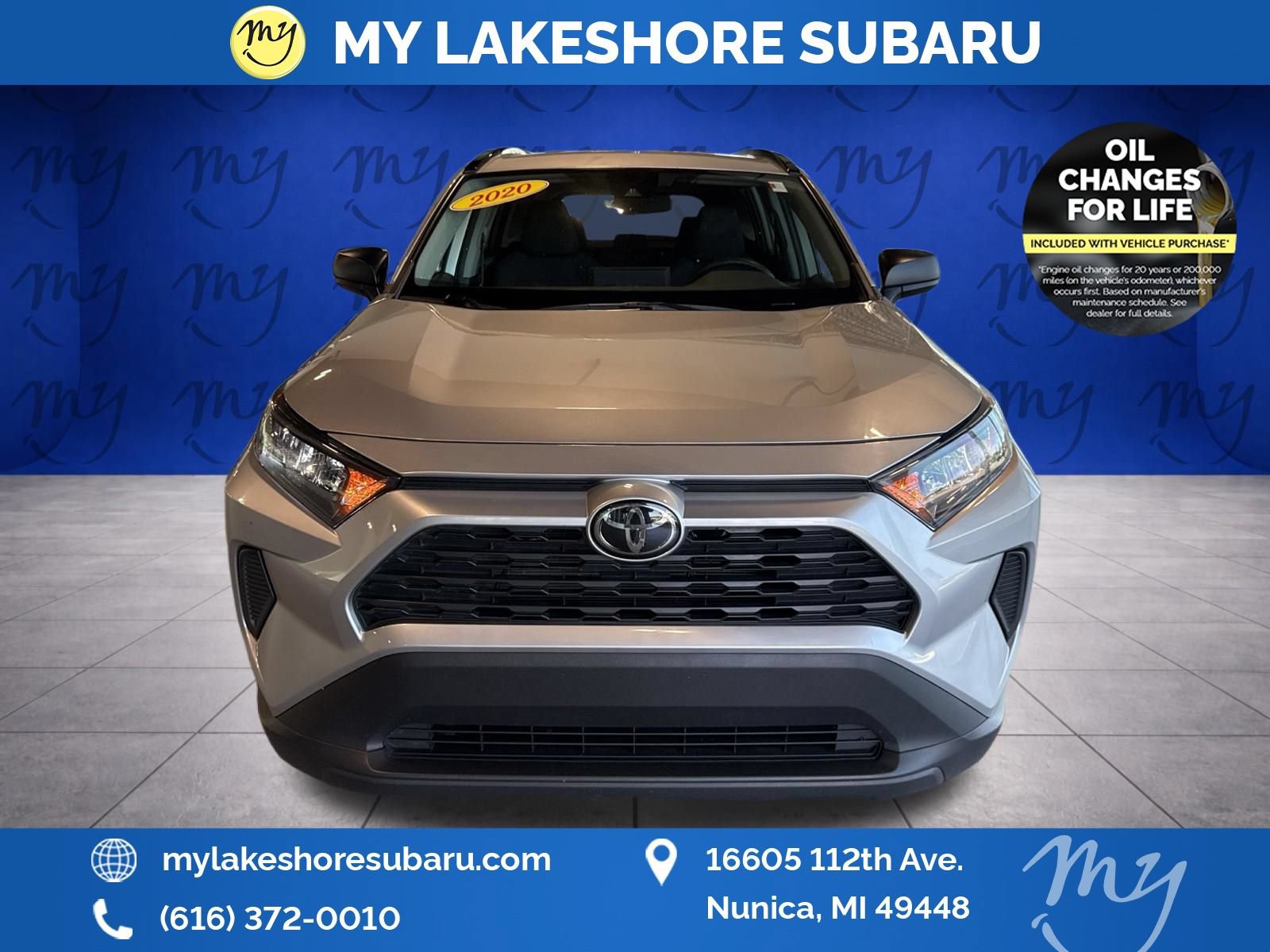 Used 2020 Toyota RAV4 LE w/ All Weather Liner Package AWD/4WD video 2
