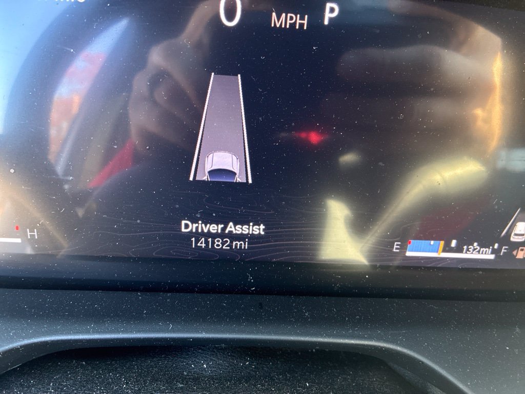 Certified 2025 Jeep Grand Cherokee Altitude AWD/4WD image 7