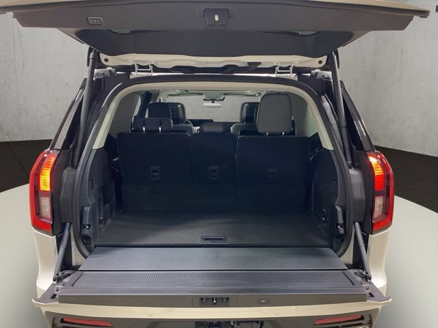 New 2027 Ford Expedition Active AWD/4WD image 22