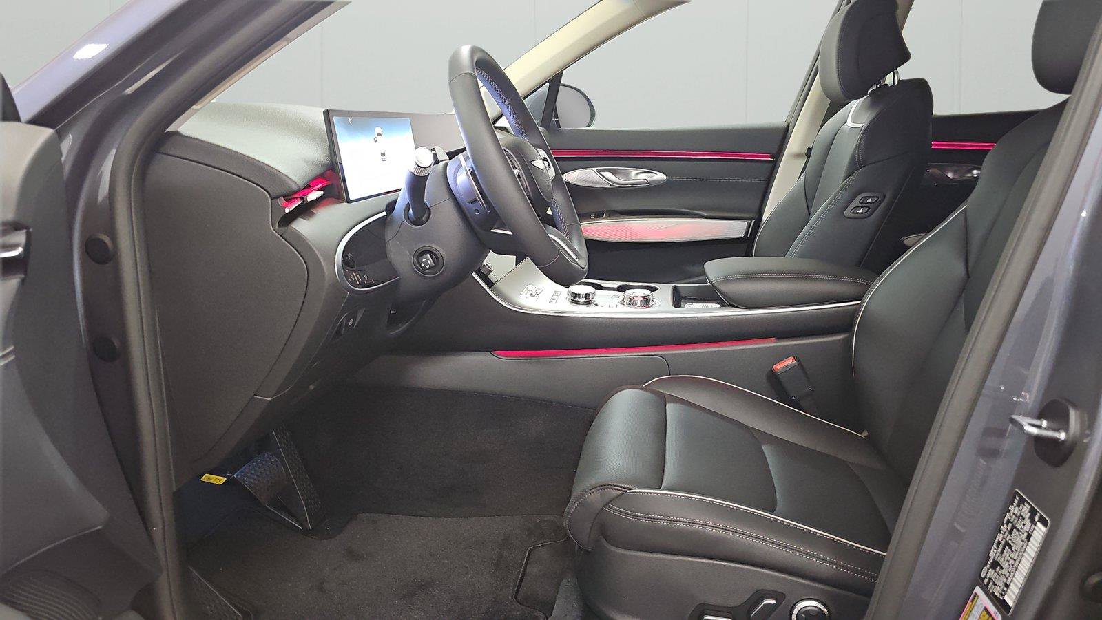New 2027 Genesis GV70 2.5T Advanced AWD/4WD image 10