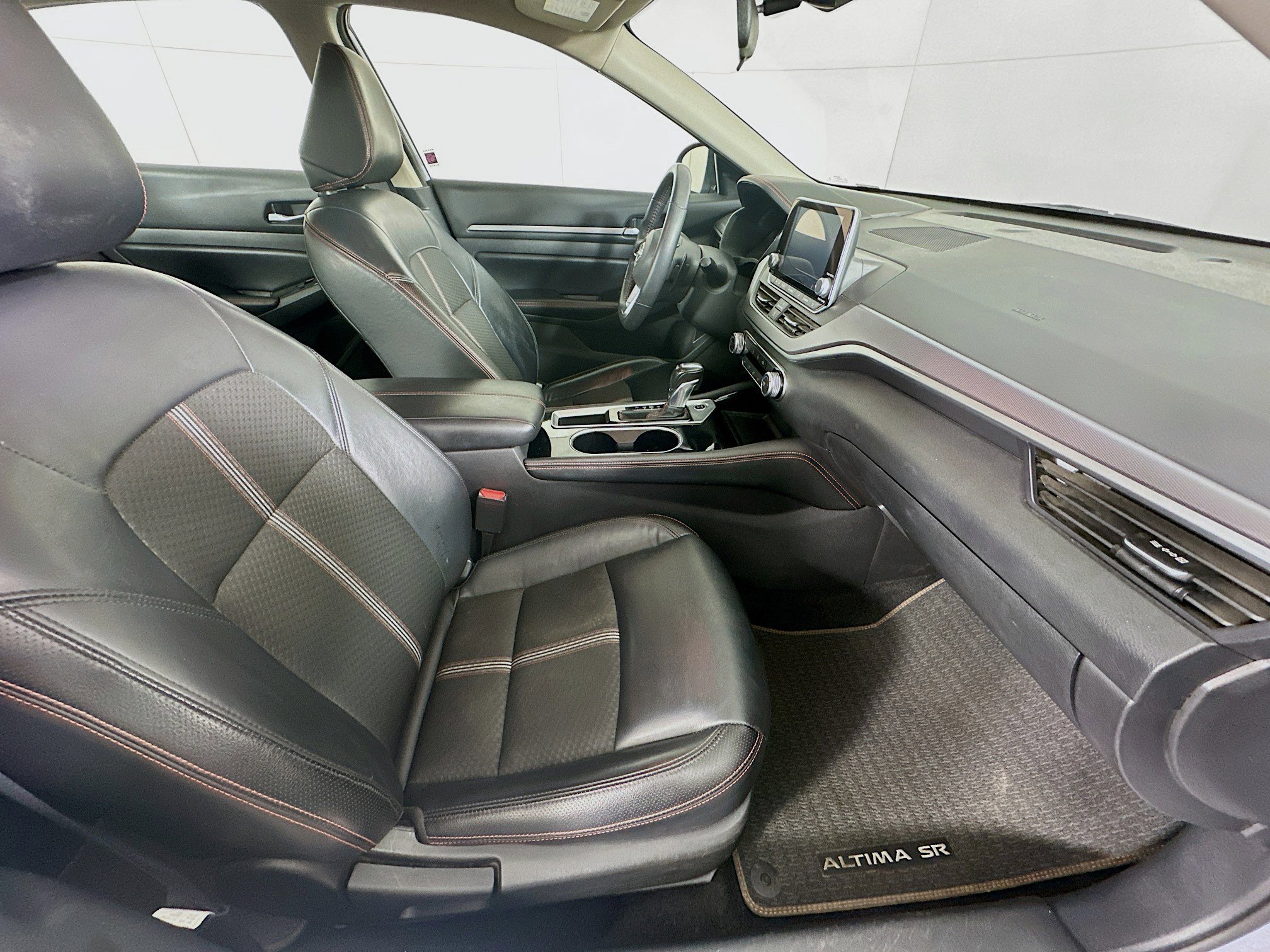 Used 2024 Nissan Altima 2.5 SR image 28